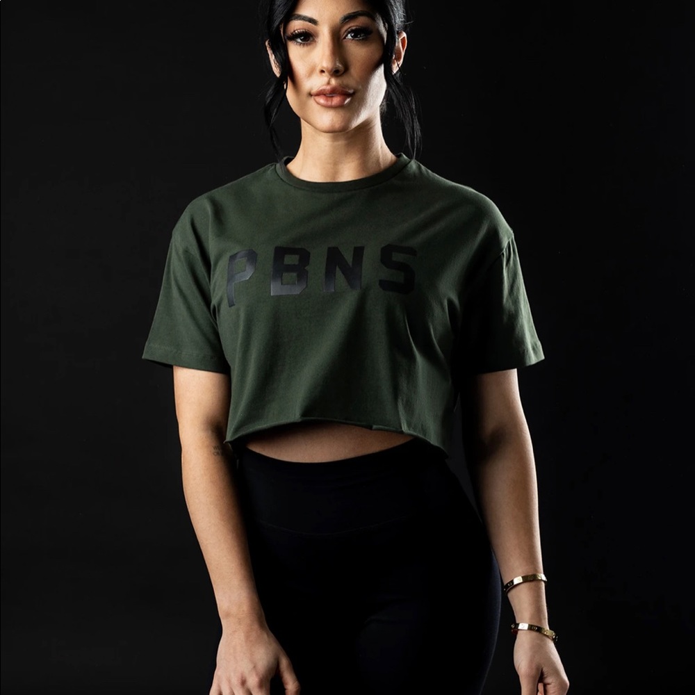 SOLD Alphalete Proud But Never Satisfied Crop